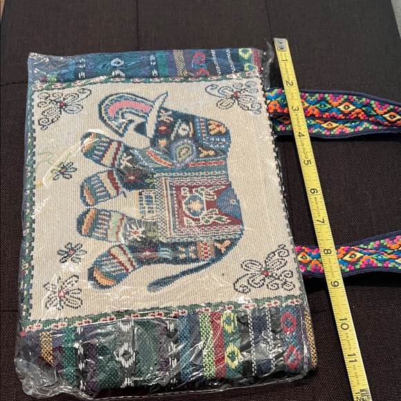 ( 0323) Colorful Elephant Embroidered Tote Bag - Picture 3 of 4